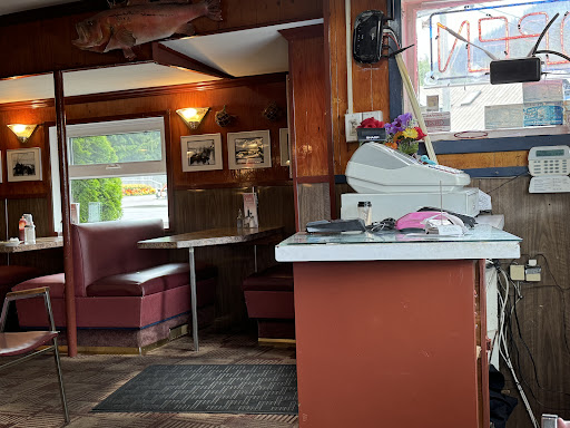 Photo of Smile's Seafood Cafe Ltd - 113 Cow Bay Rd, Prince Rupert, BC V8J 3X4